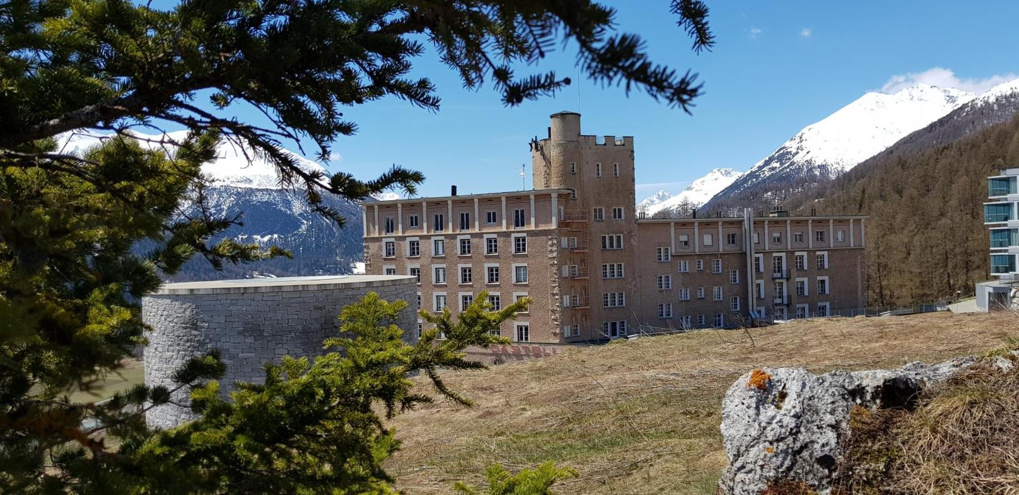 Hotel Castell Zuoz Exterior foto